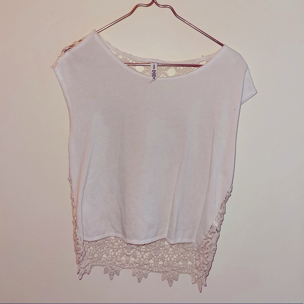 Bethany Mota tee with crochet back, Small